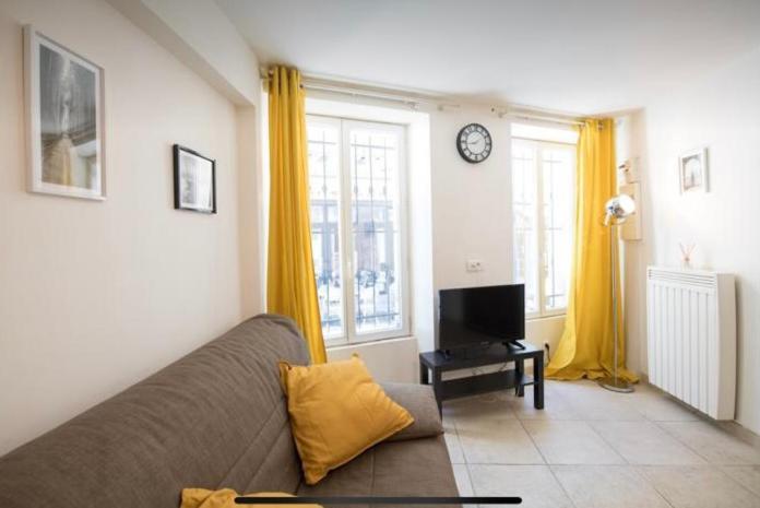 Le Bon'Appart Proche Insead Fontainebleau Exterior photo